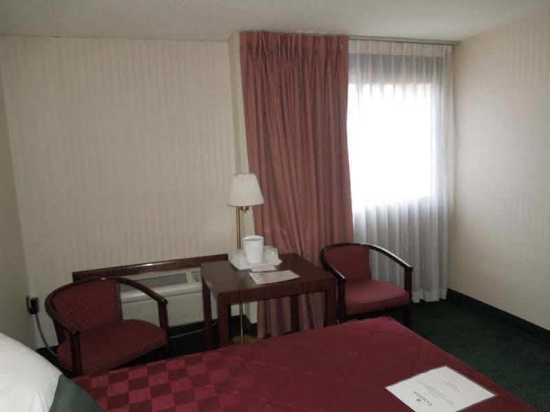Baymont By Wyndham Queensbury/Lake George Ngoại thất bức ảnh