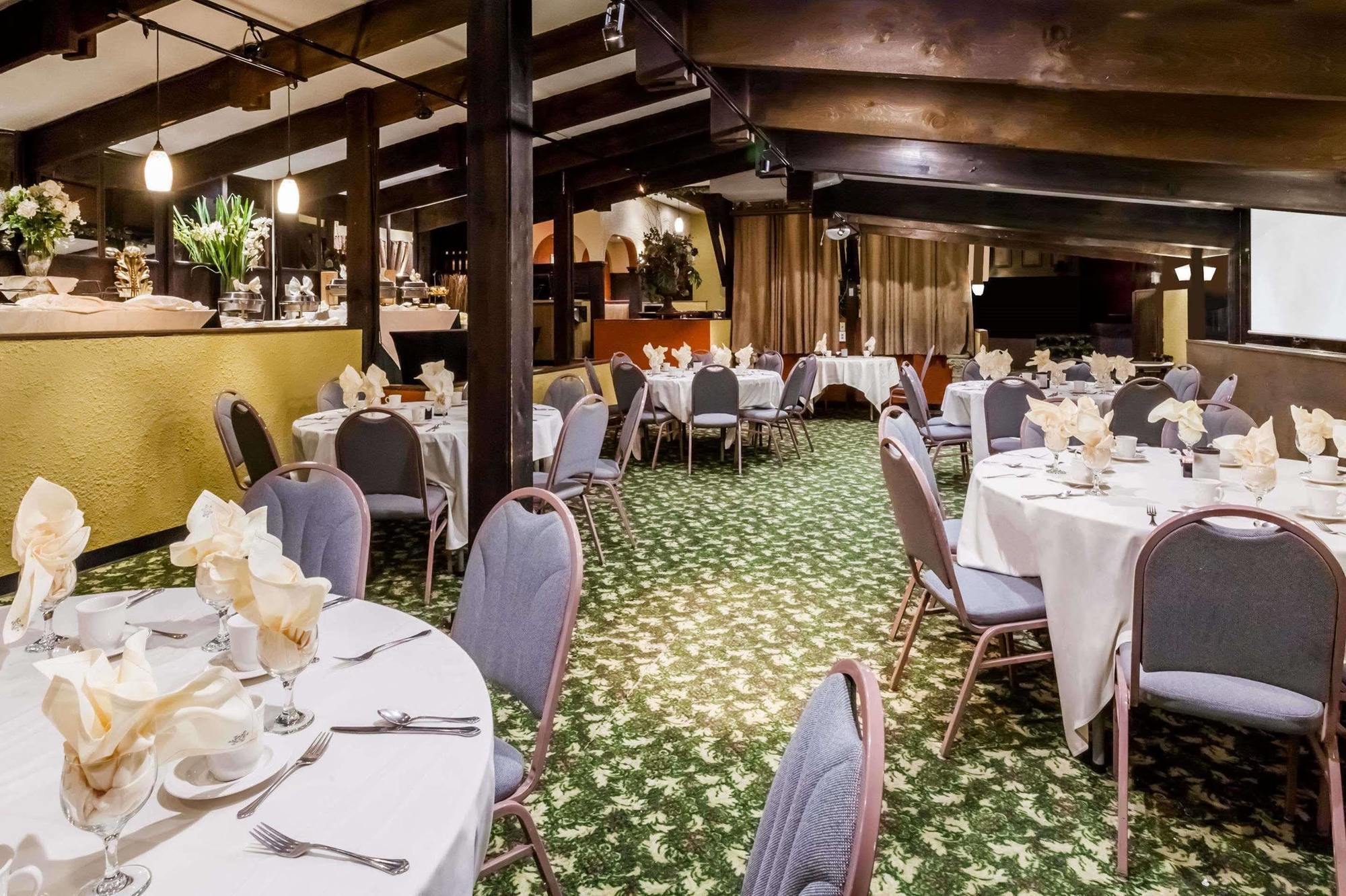 Baymont By Wyndham Queensbury/Lake George Ngoại thất bức ảnh
